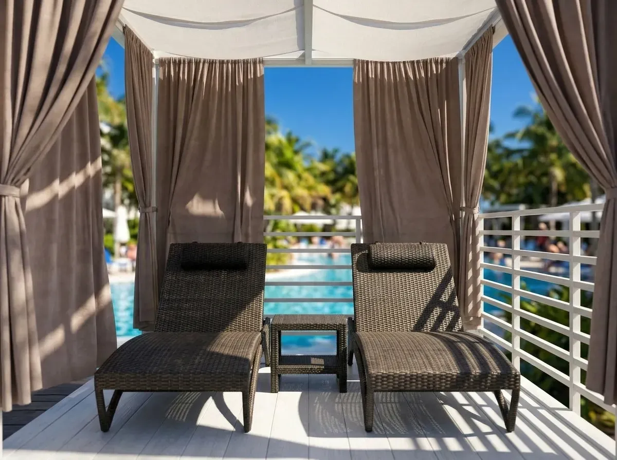 Luxurious Shade & Comfort